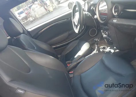 2013 Mini Hardtop Cooper z USA, uszkodzony, nr VIN WMWSU3C53DT689023